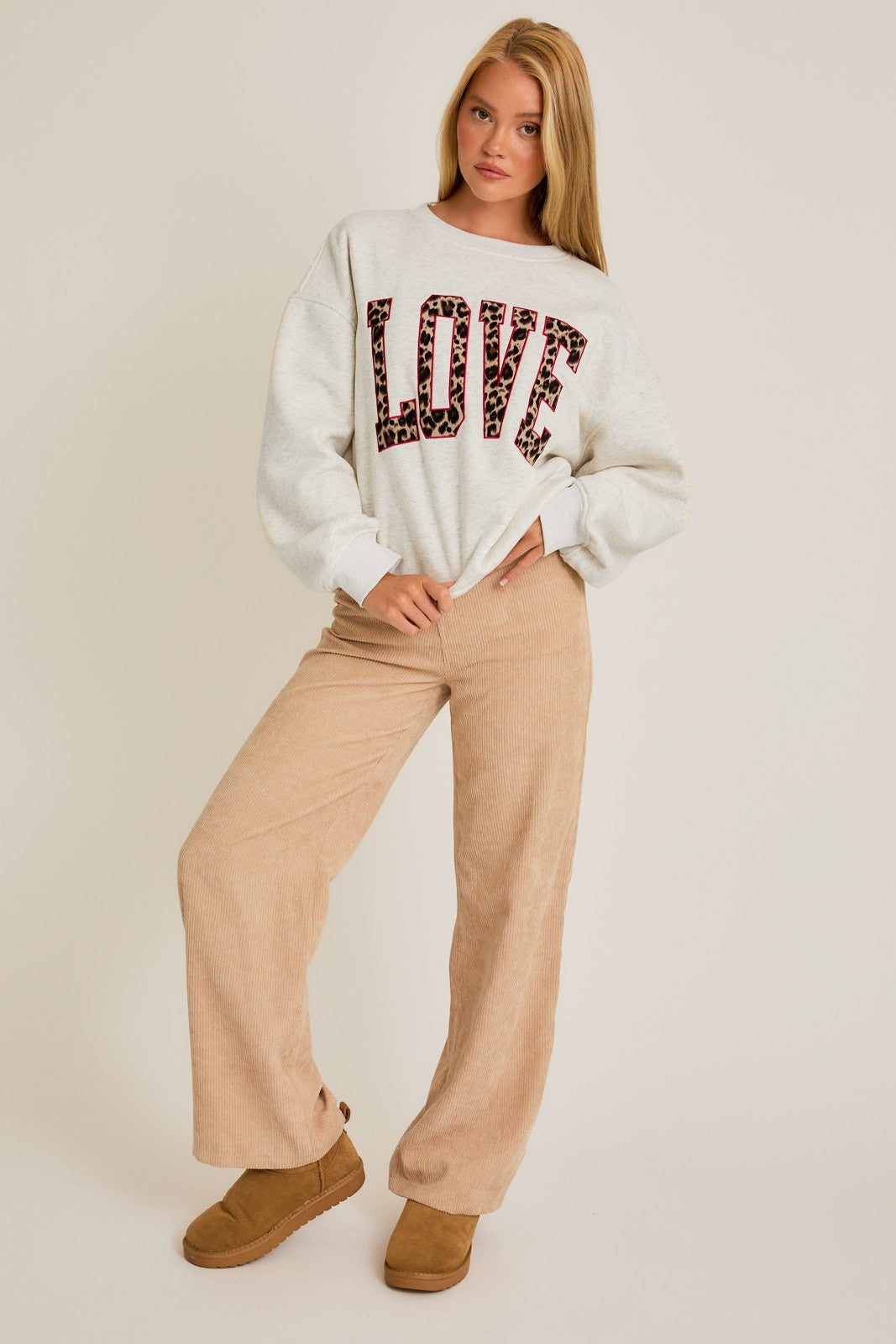 "LOVE" Contrast Oversized Sweatshirts